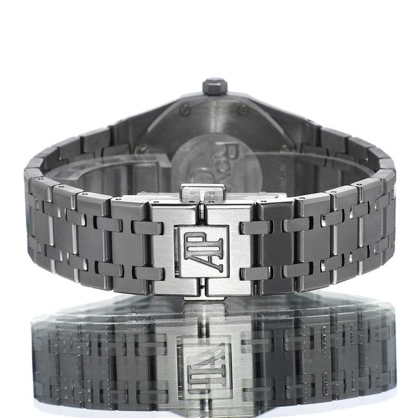 Audemars Piguet Royal Oak 67651ST.ZZ.1261ST.01